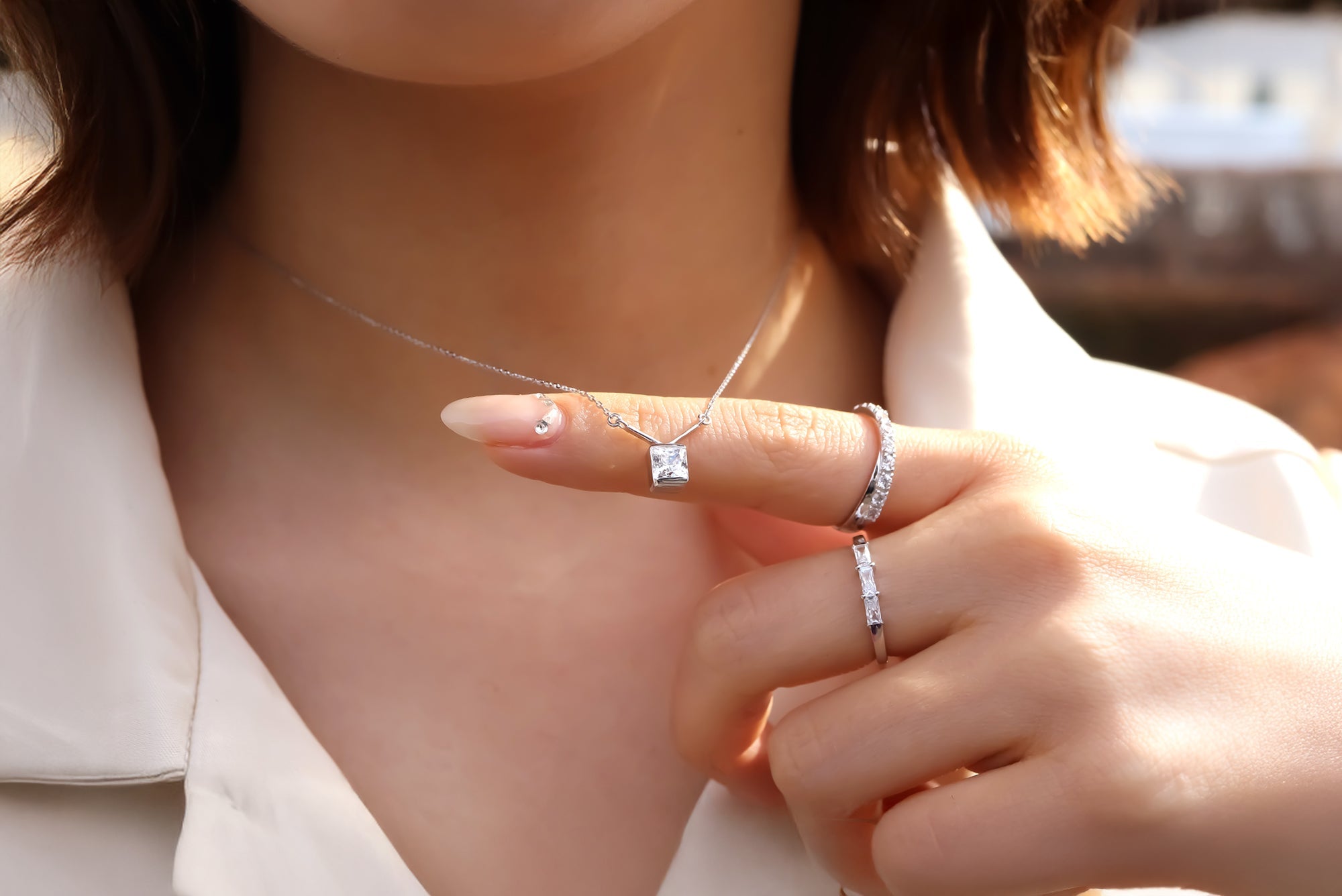 冬の装いに馴染む-スタッフセレクトジュエリー