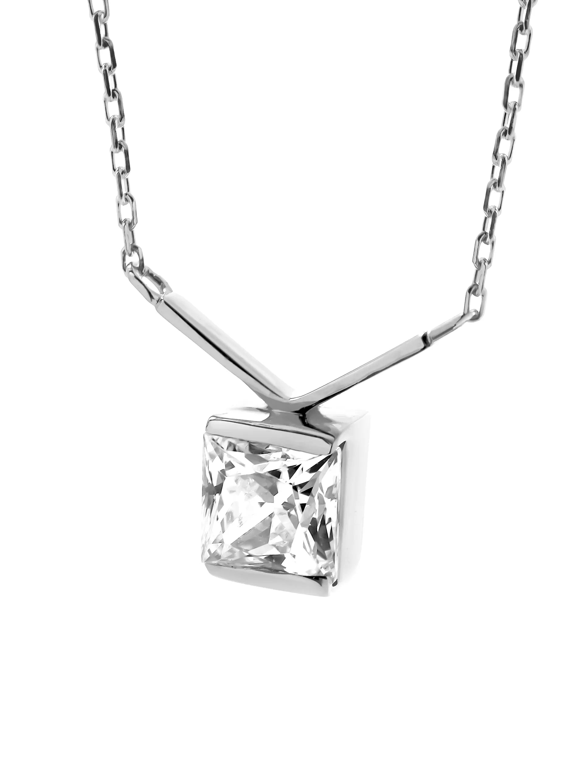 プリンセスカット Vライン ネックレス