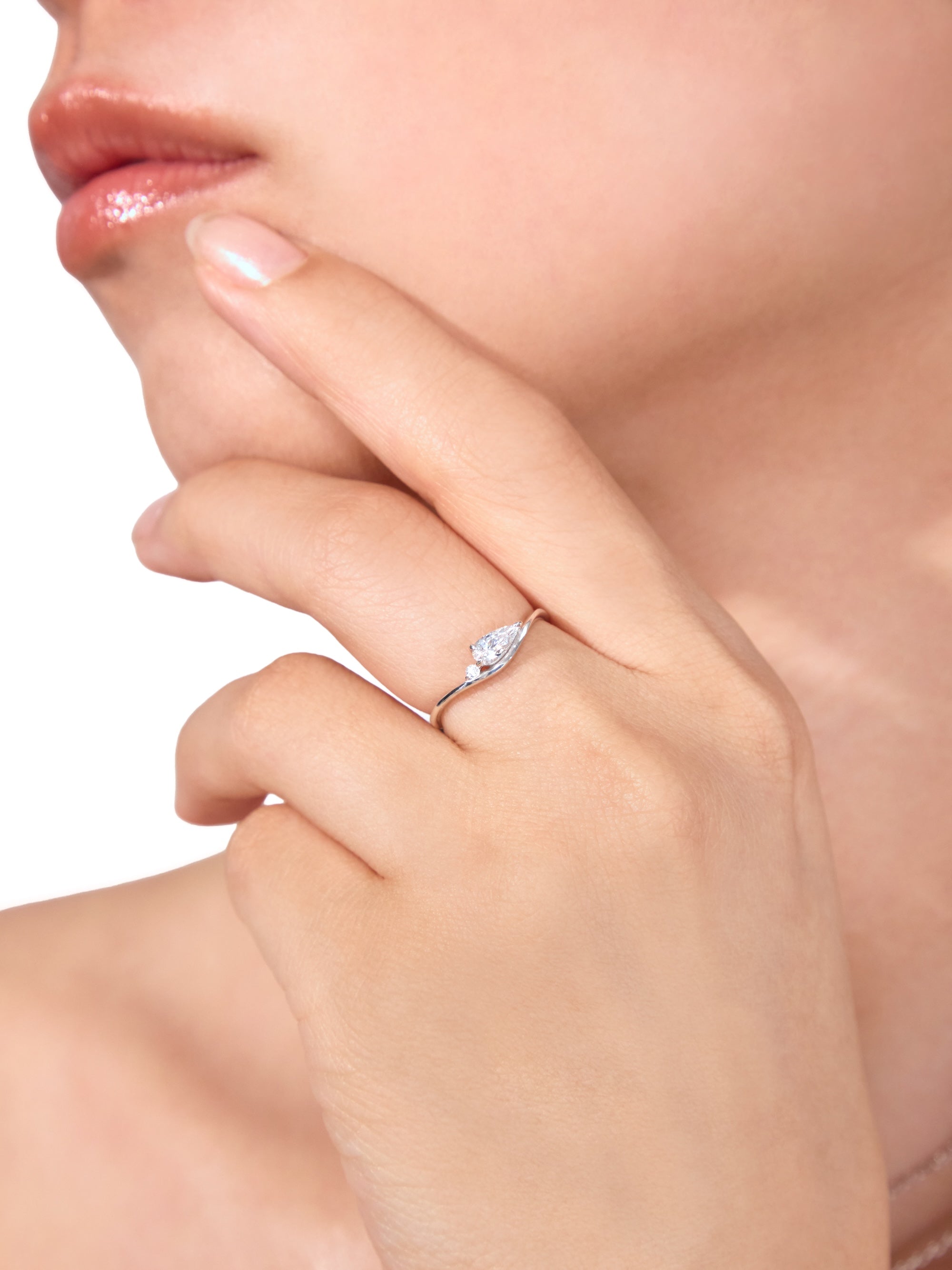 ペアシェイプ カーブ リング