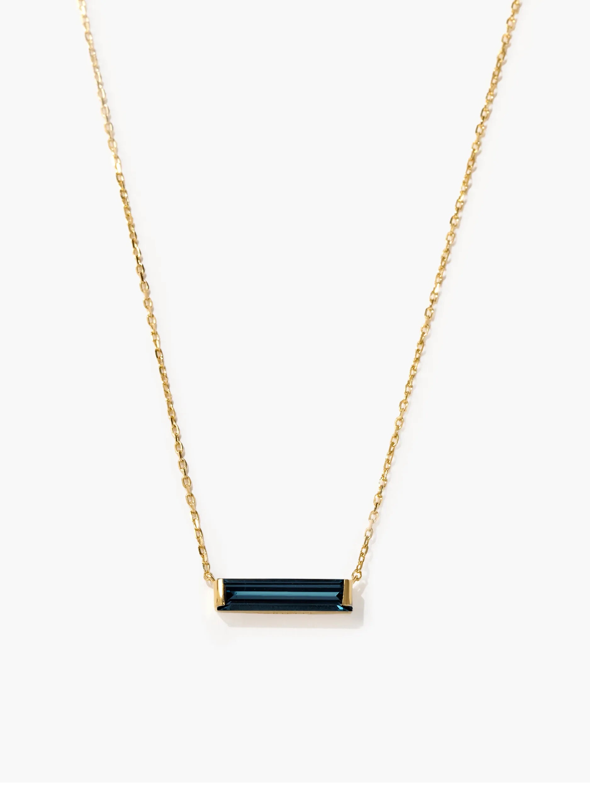 ロンドンブルートパーズ ホリゾンタル ネックレス