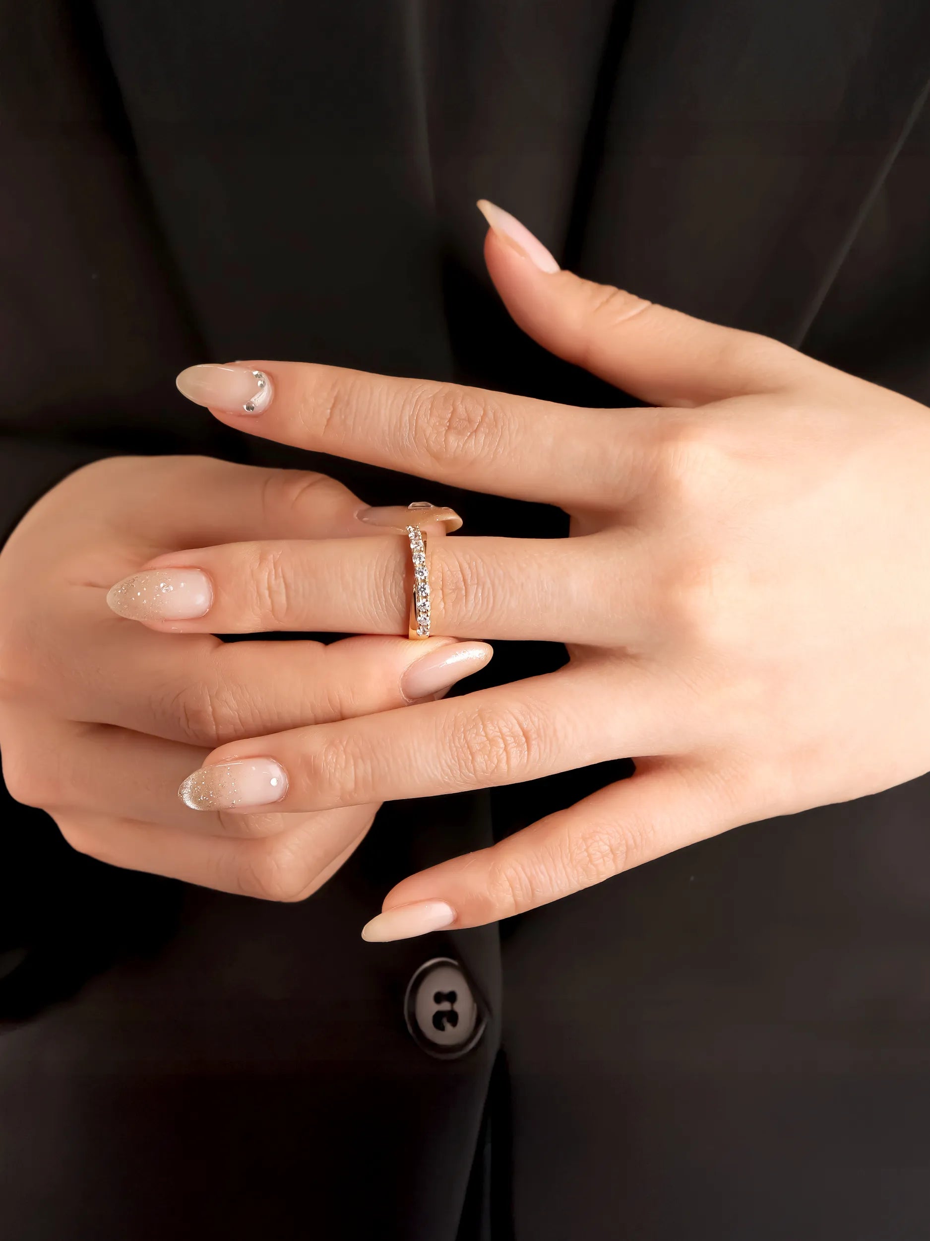 ラウンドカット クロス リング