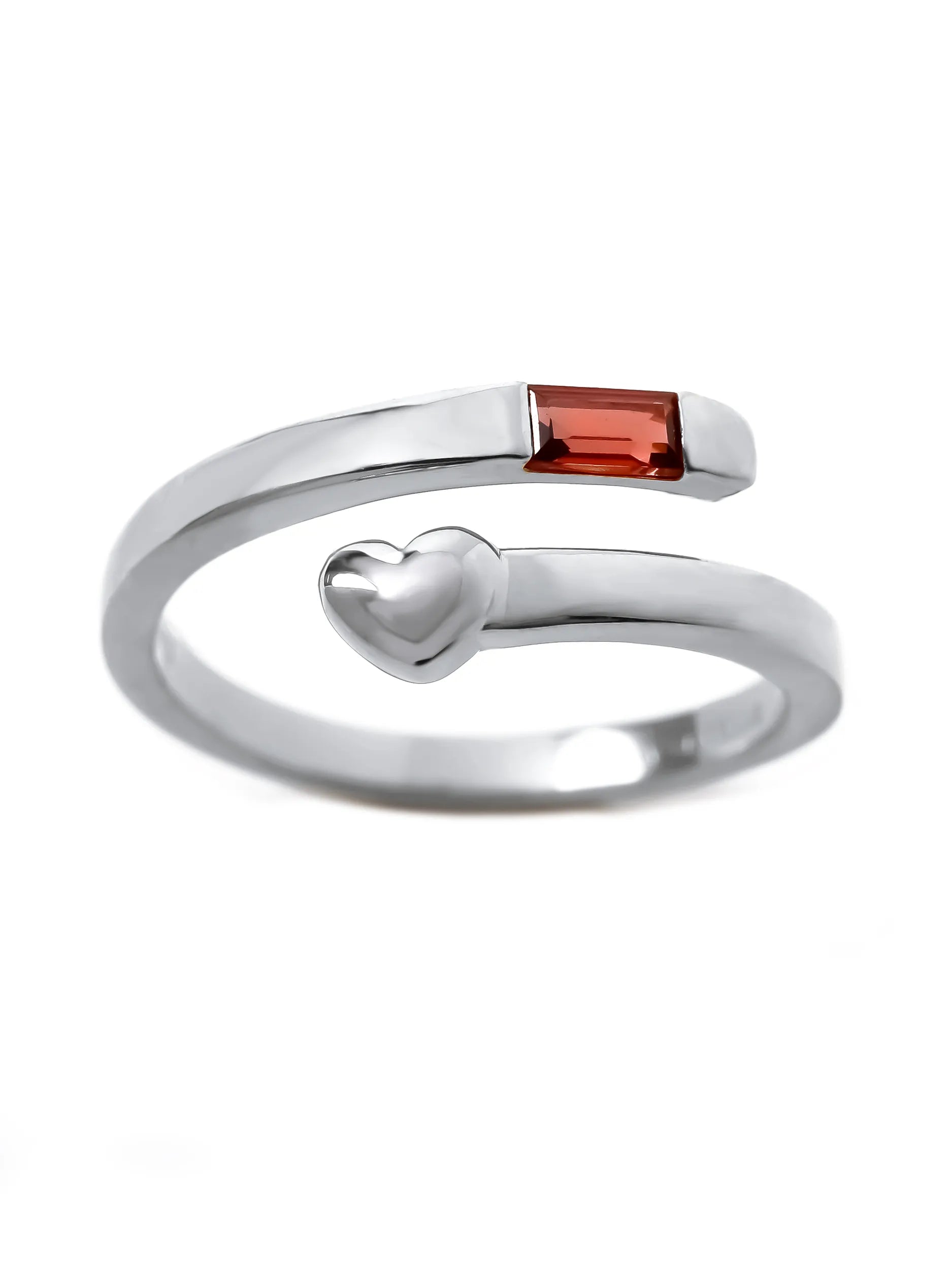 ガーネット エンブレイス ハートリング