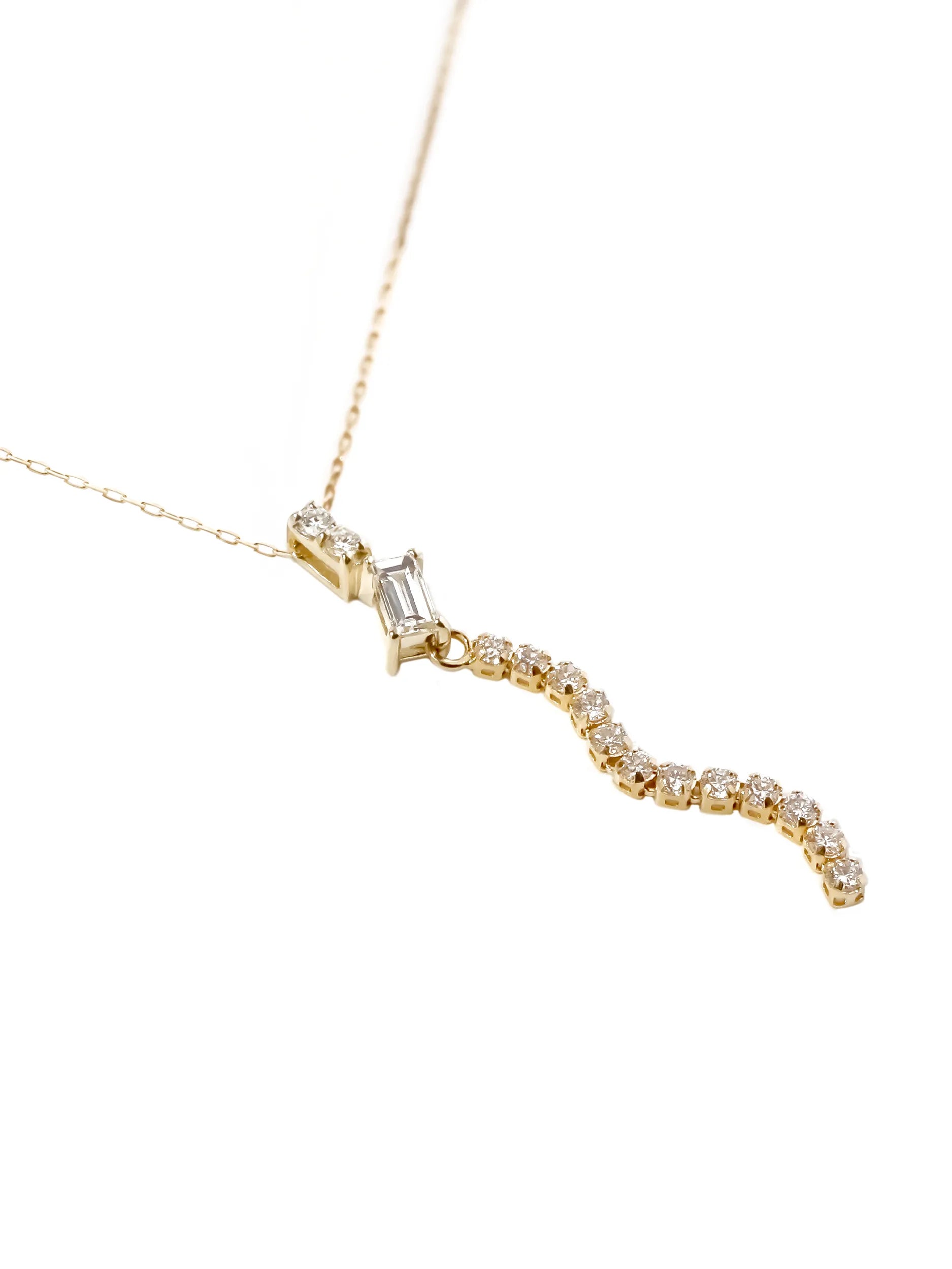 [Silk chain] K10YG ラボダイヤ バゲットカット ライン ネックレス