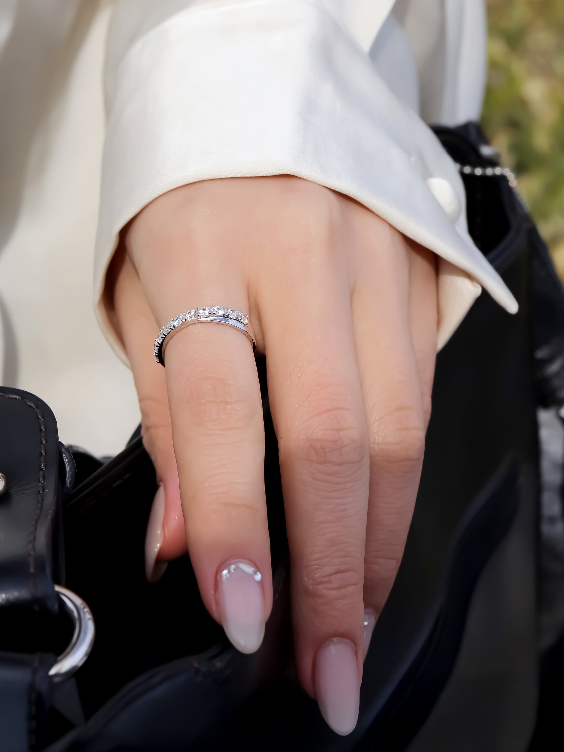 ラウンドカット クロス リング