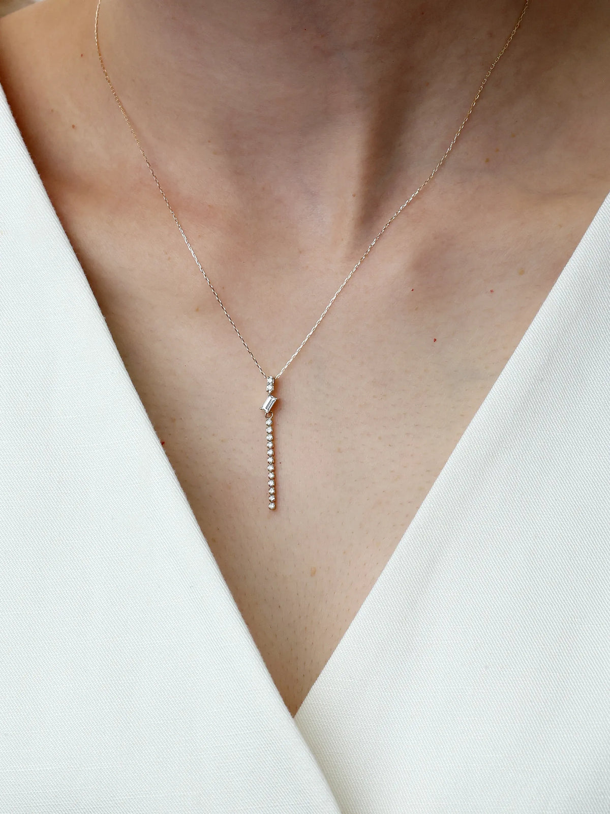 [Silk chain] K10YG ラボダイヤ バゲットカット ライン ネックレス