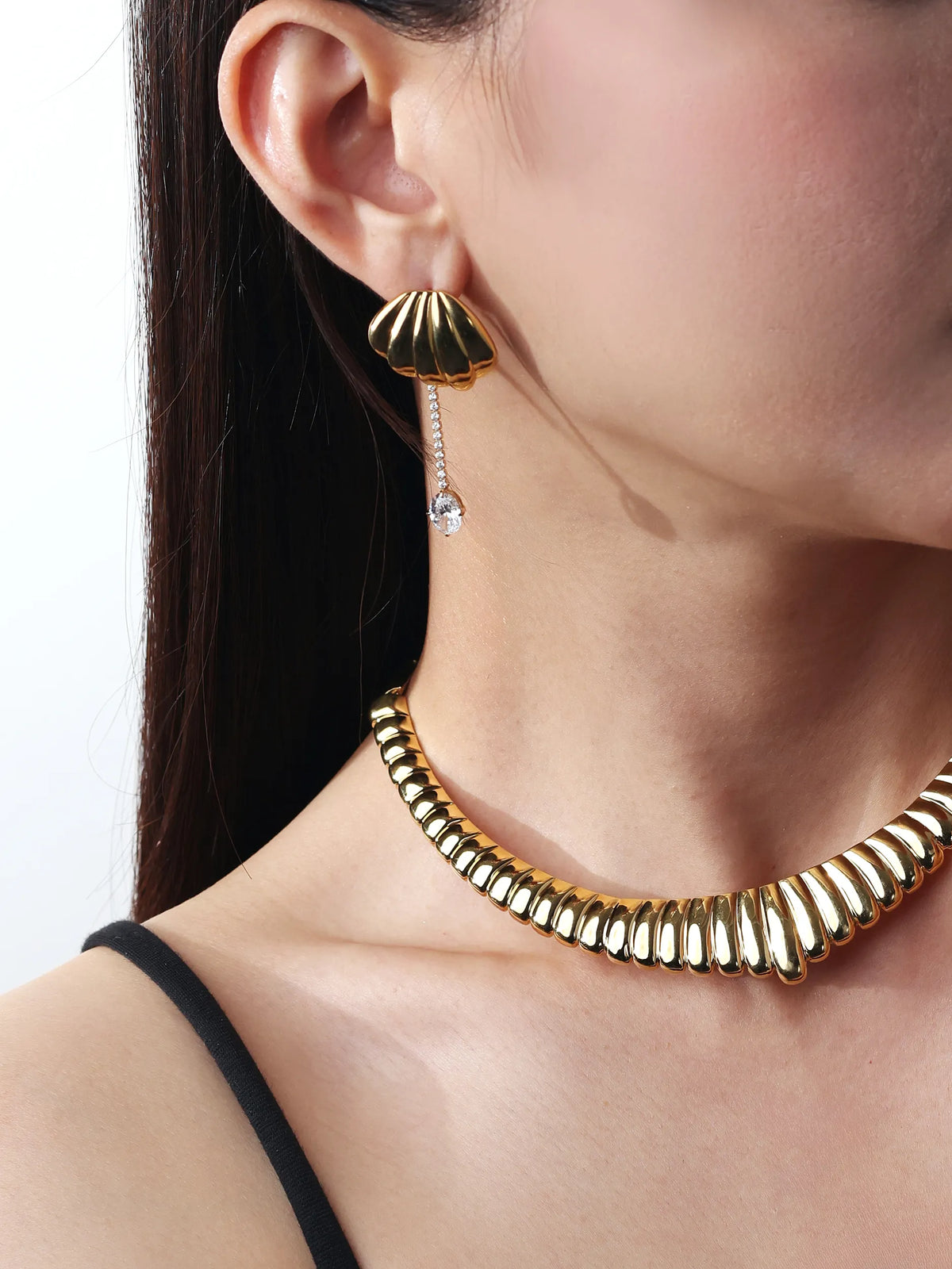 [Oil] シモネッタ　 ピアス