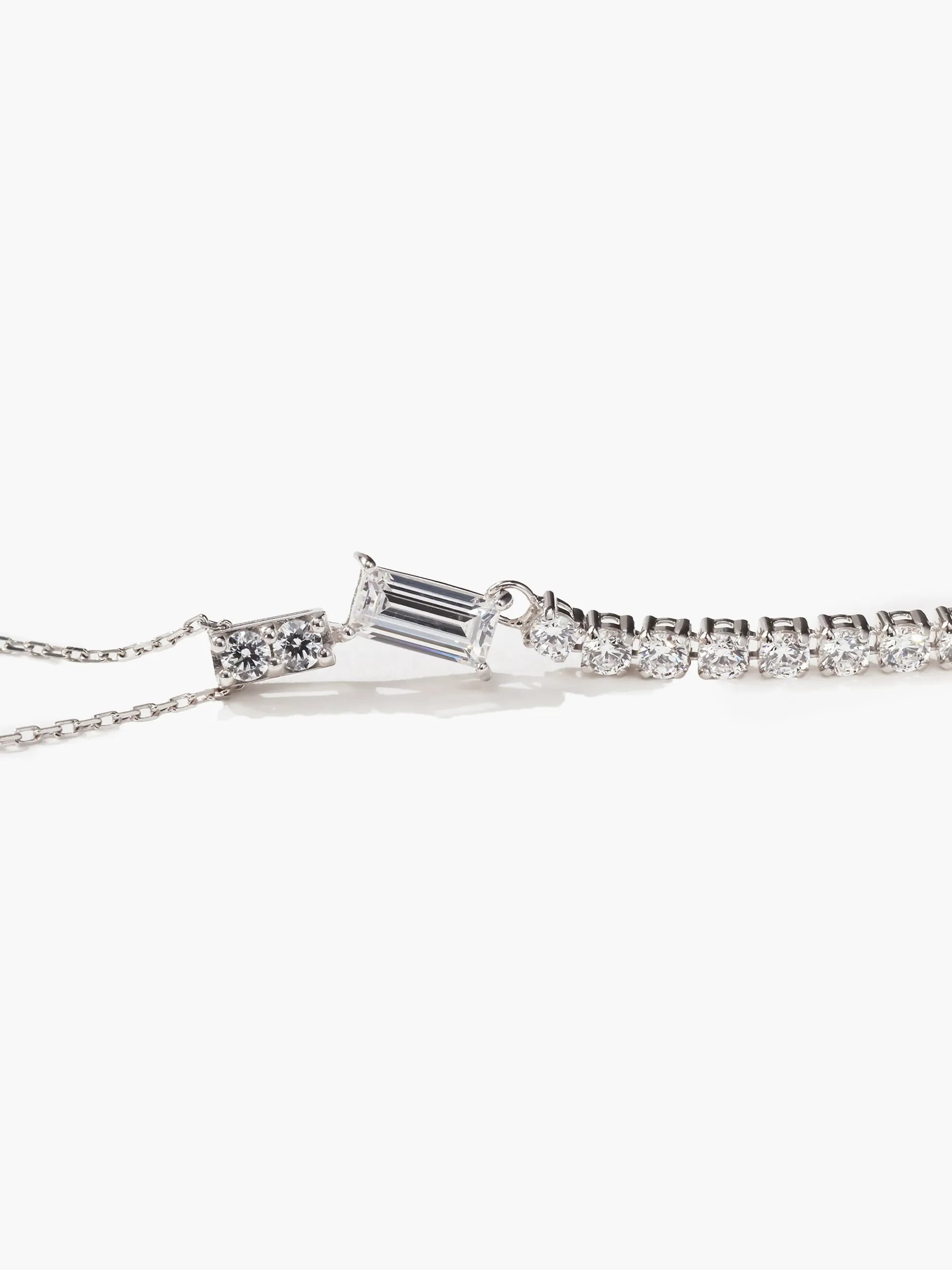 [Silk chain] バゲットカット ライン ネックレス