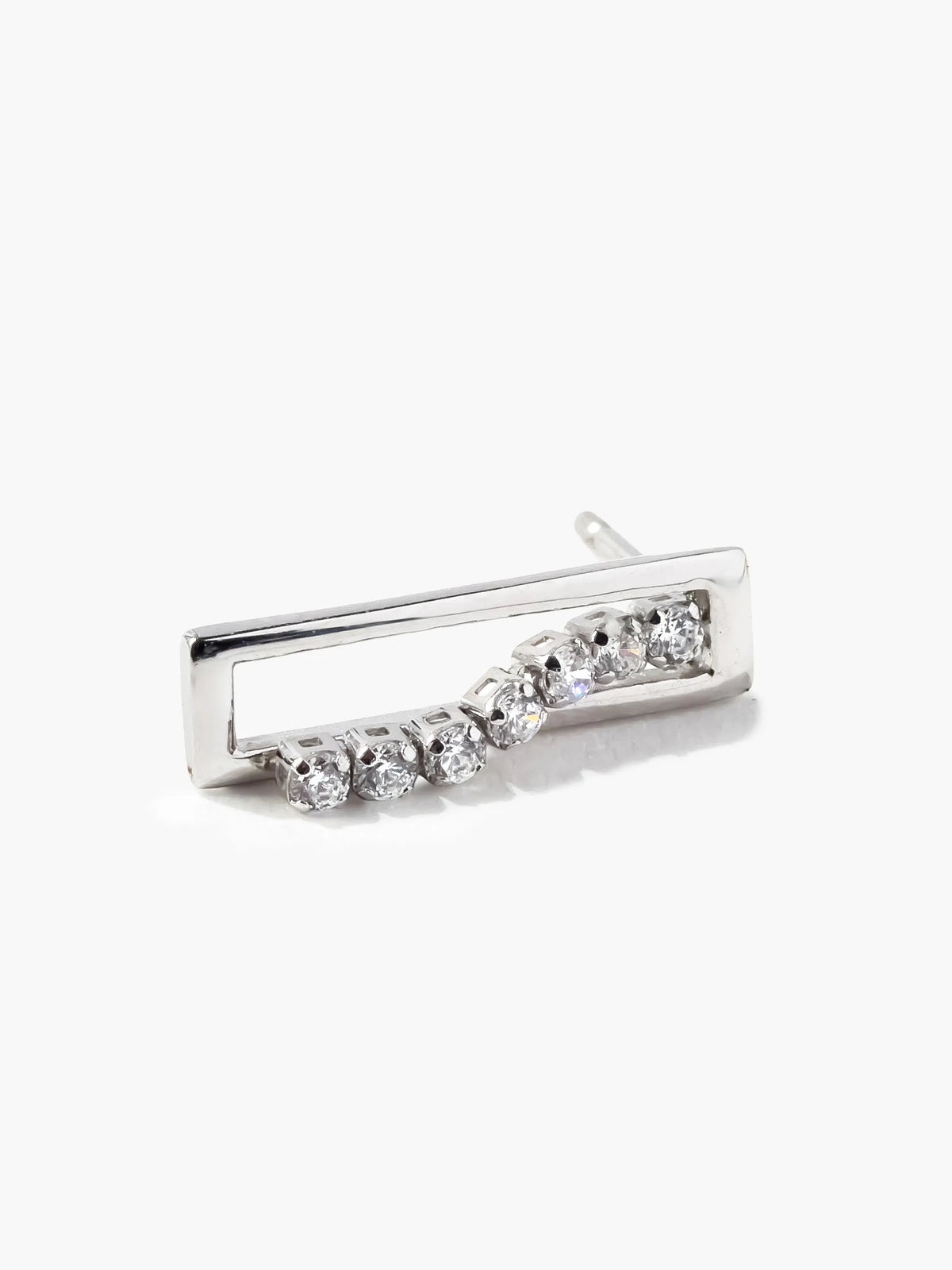 [Silk chain] フレームライン ピアス