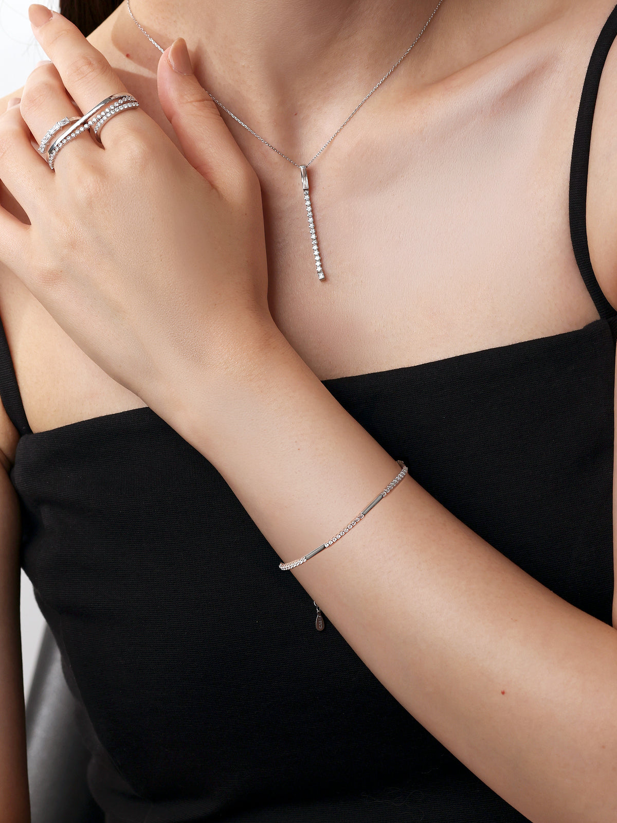 [Silk chain] フルオルタネイトバー ブレスレット