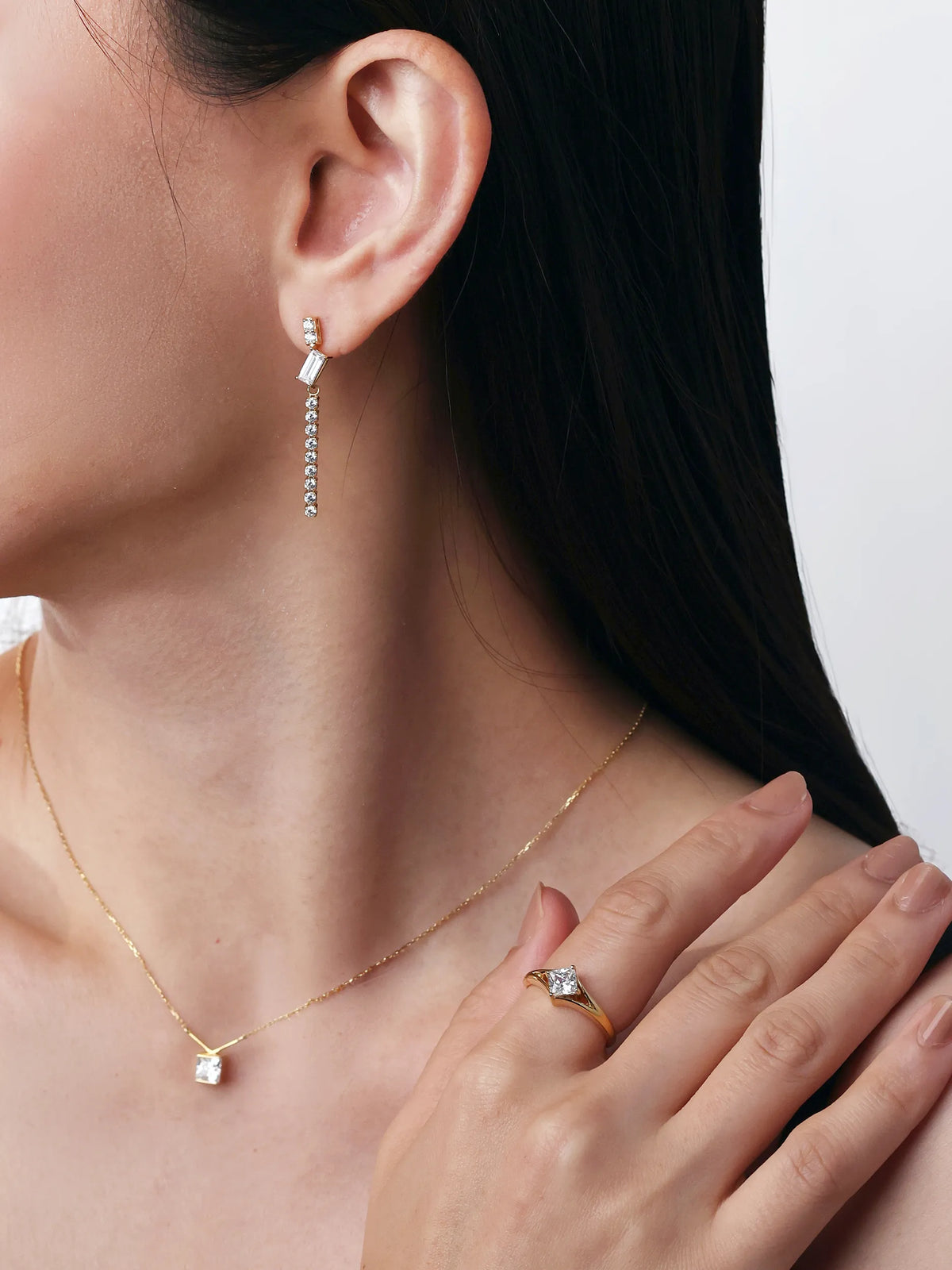 [Silk chain] バゲットカット ライン ピアス