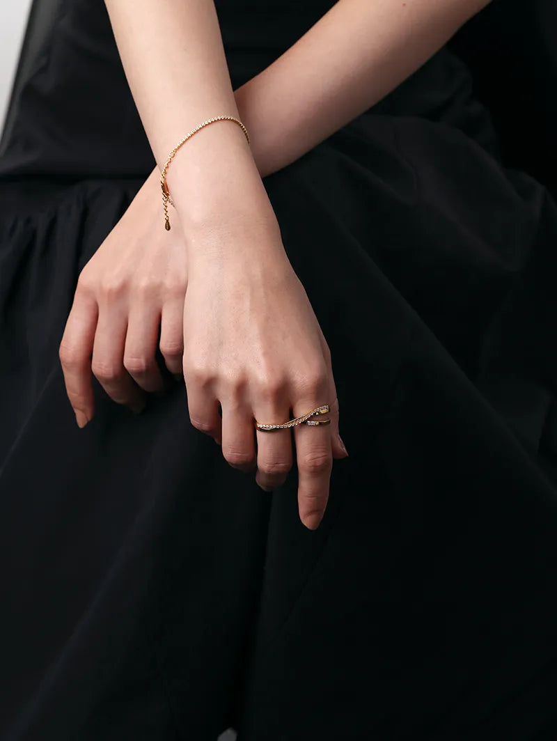 [Silk chain] バゲットプリンセスカット ウェーブ ダブルフィンガーリング