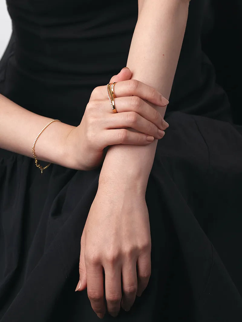 [Silk chain] バゲットプリンセスカット ウェーブ ダブルフィンガーリング
