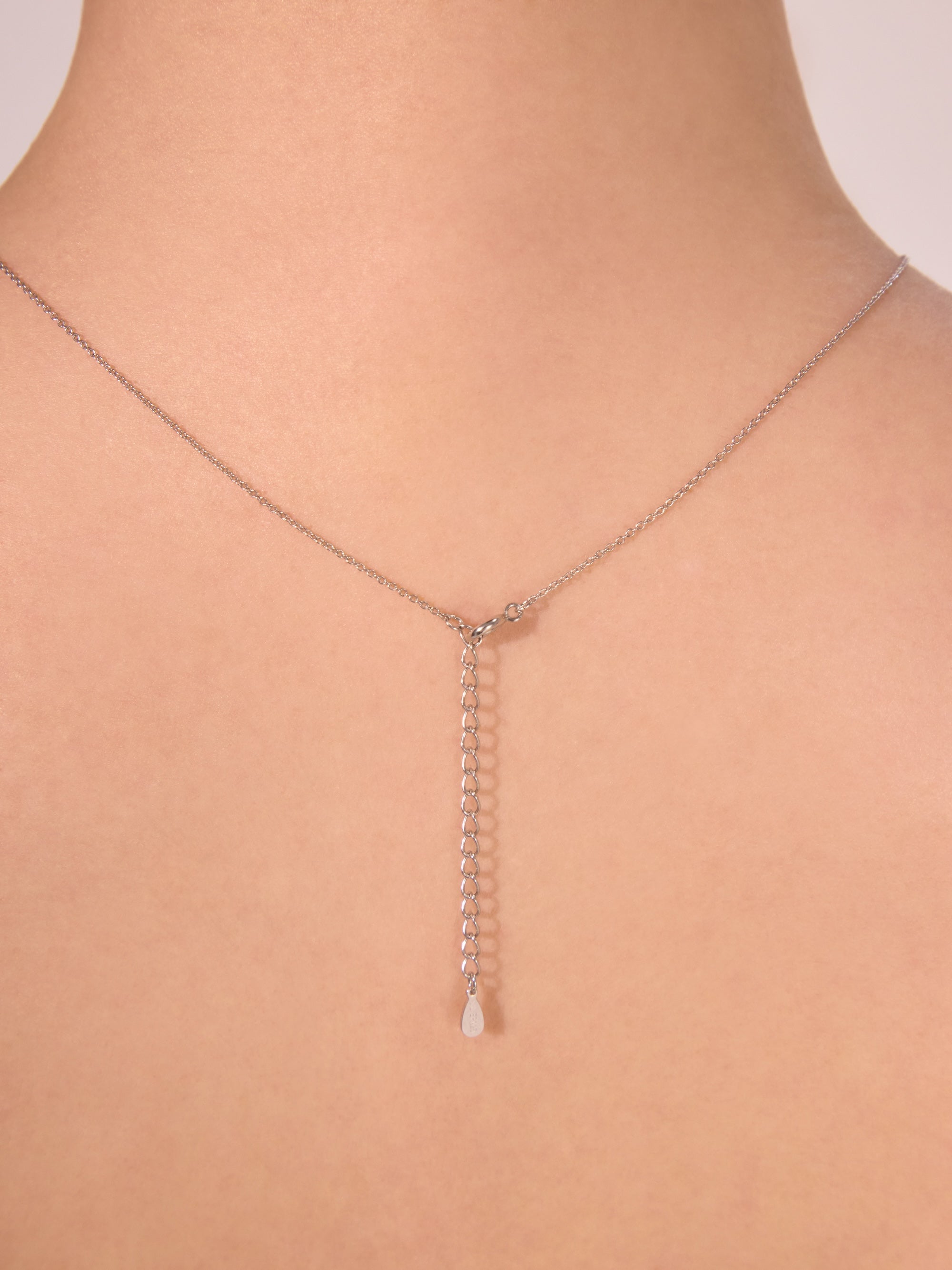 [Silk chain] バゲットカット ライン ネックレス